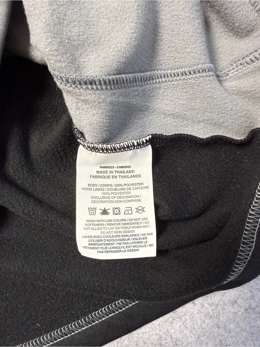 Nike Kid’s Gray and Black Dri-Fit 1/4 Zip Hooded Pullover — Size Small